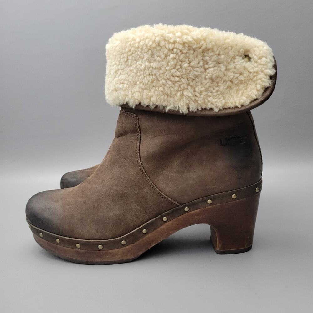 UGG Australia Lynnea 3207 Womens Size 9 Brown Fold Over Leather Clog Boot